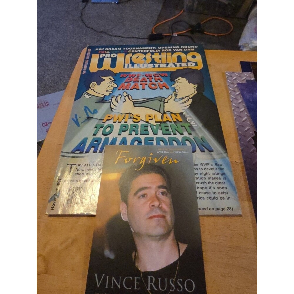 Signed Vince Russo Magazine PWI Nov 97 Death Match Issue WWF WWE Autograph